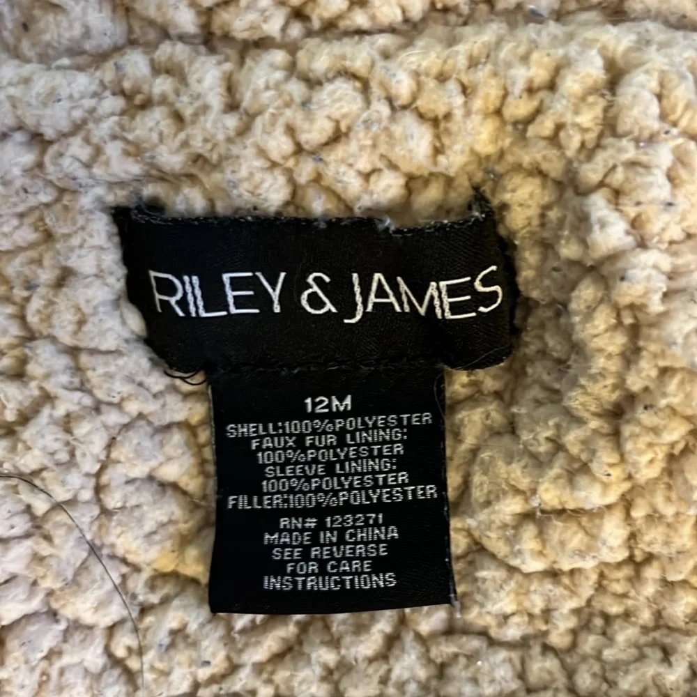 Riley & James babies gray quilted winter jacket. Fleece lined. Size 12 Months.
